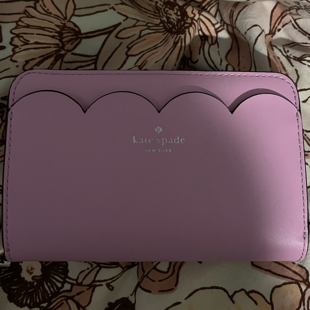 Kate Spade Lavender Scallop Snap Multi Slot Wallet